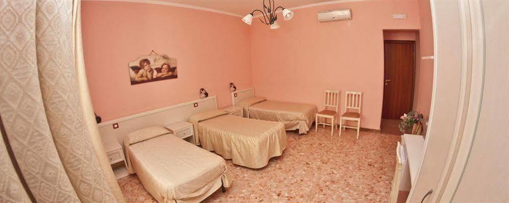 Rs San Sebastiano Holidays Acireale Exterior foto