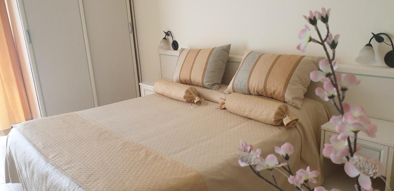 Rs San Sebastiano Holidays Acireale Exterior foto